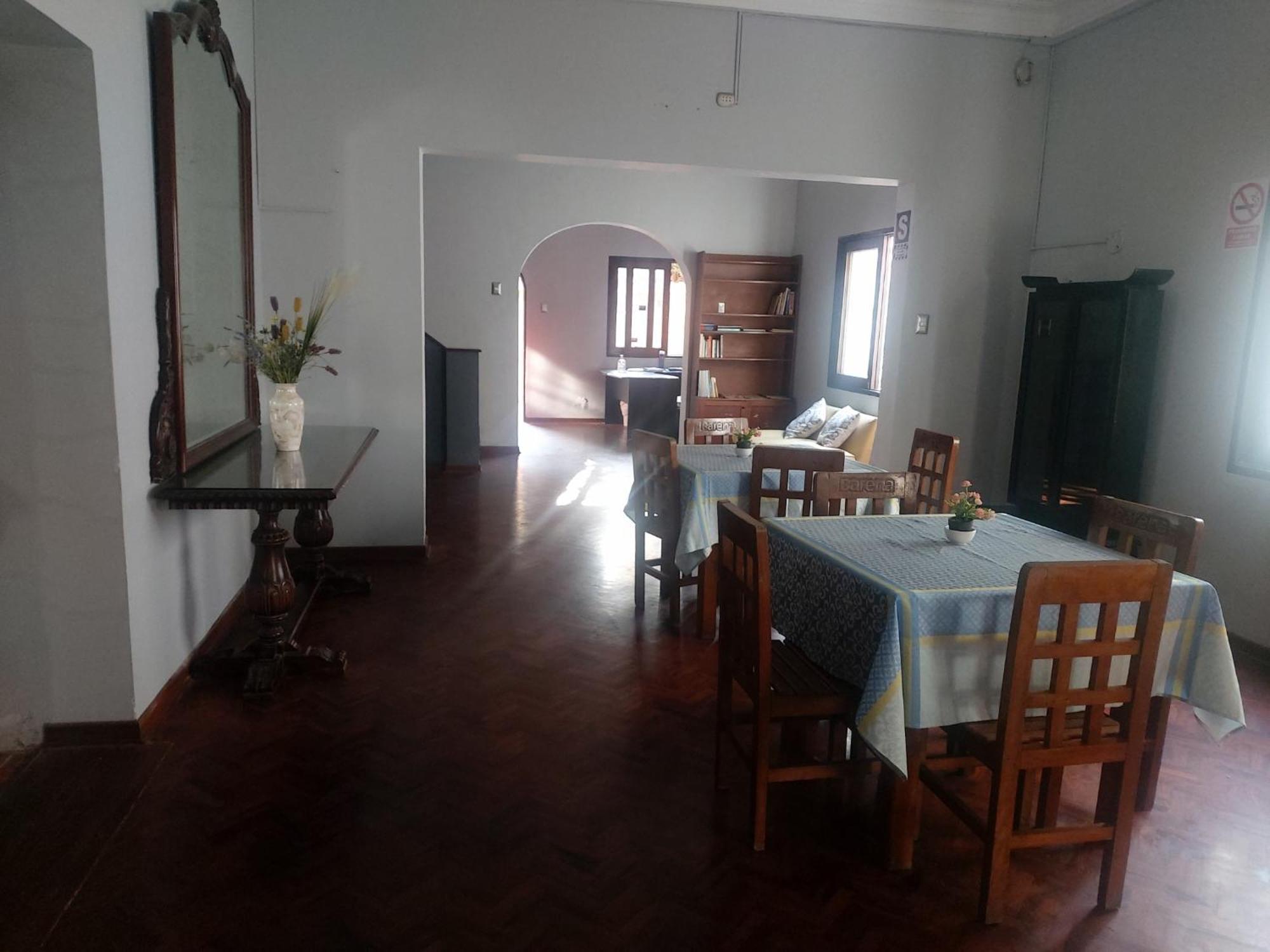 Global Family Backpackers Hostel Lima Extérieur photo