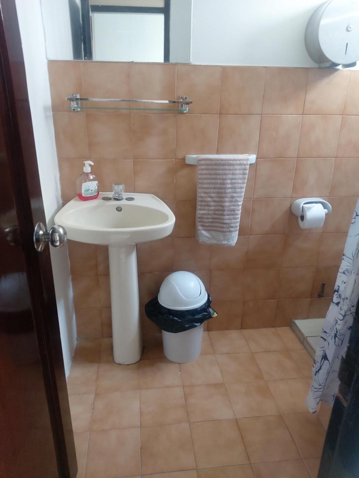 Global Family Backpackers Hostel Lima Extérieur photo